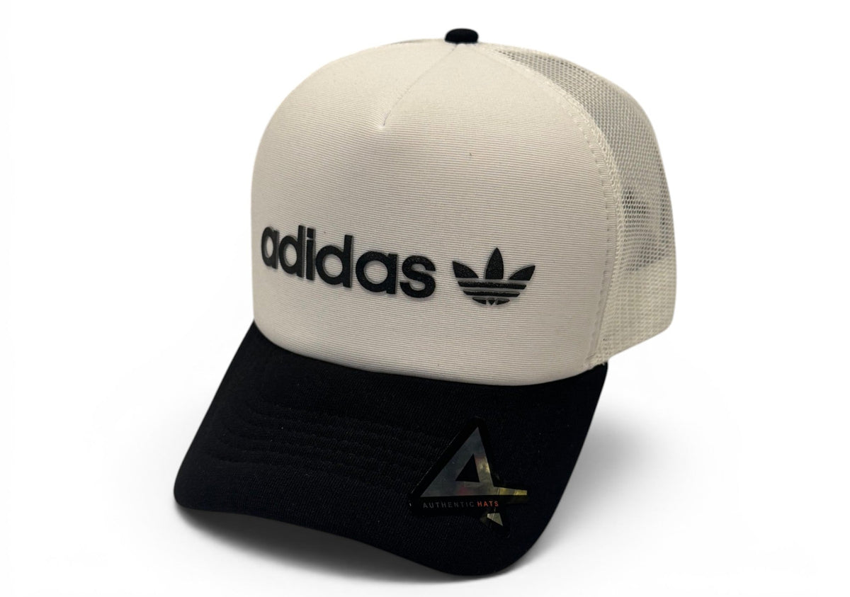 Boné Trucker Adidas Branco e Preto
