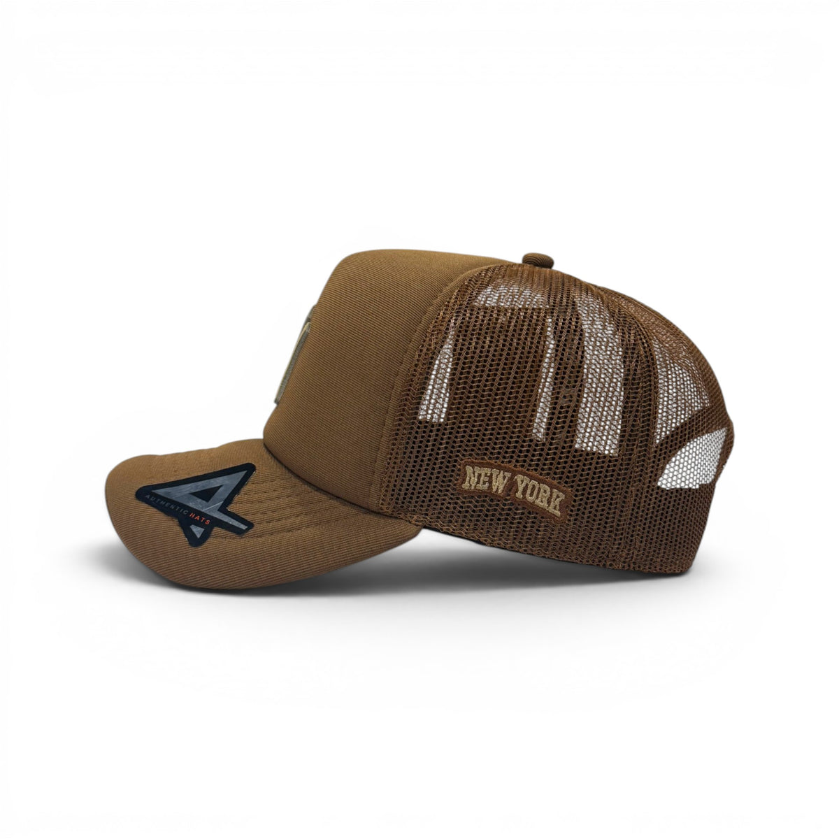 Boné Trucker New Era Marrom