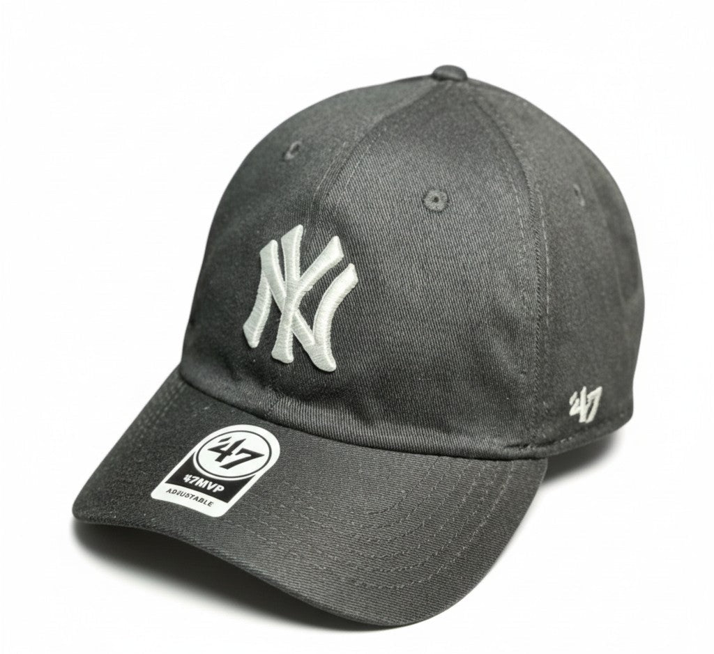 Boné New Era Dad Hat Preto e Branco