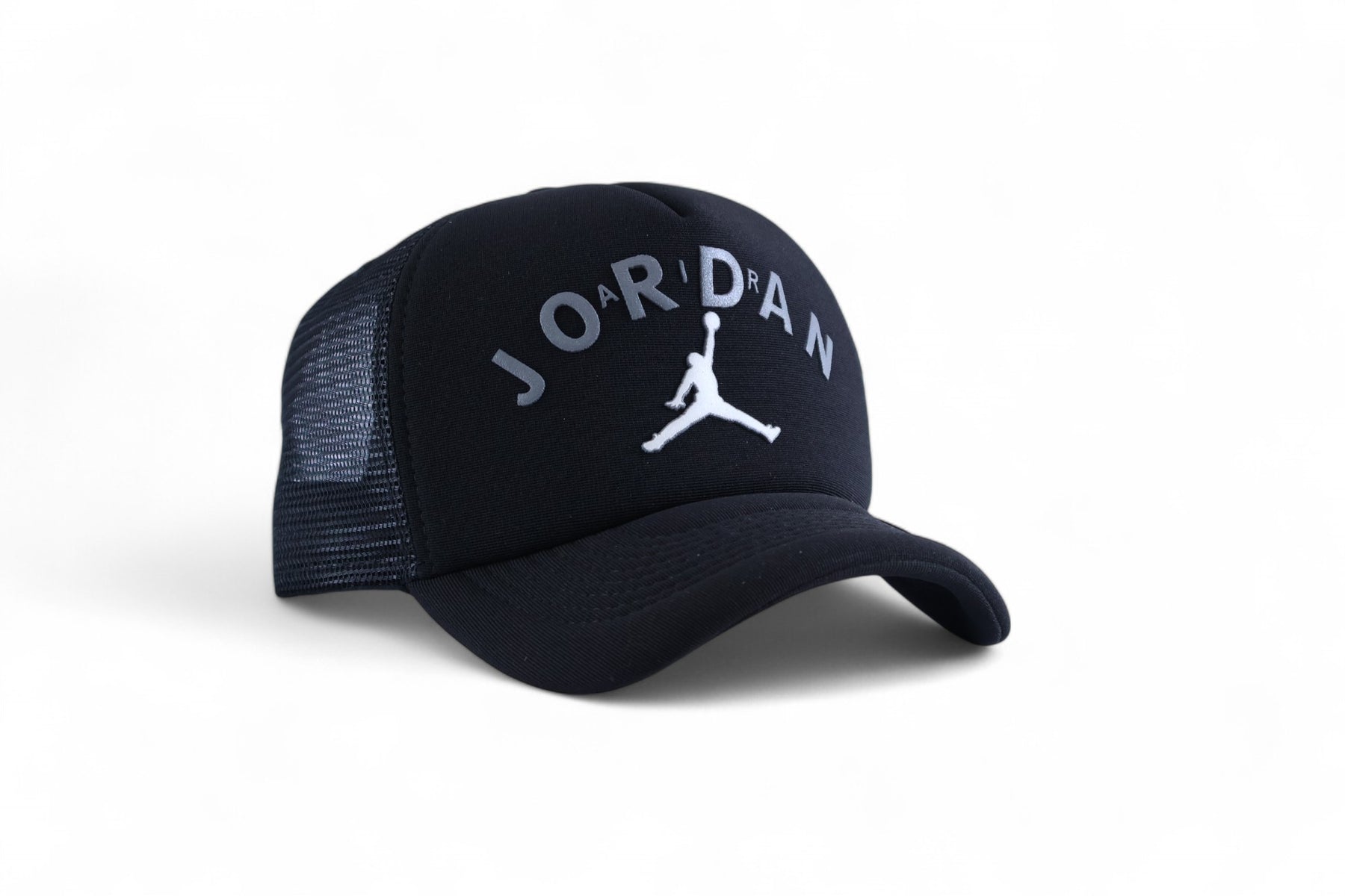 Boné Trucker Jordan Letreiro