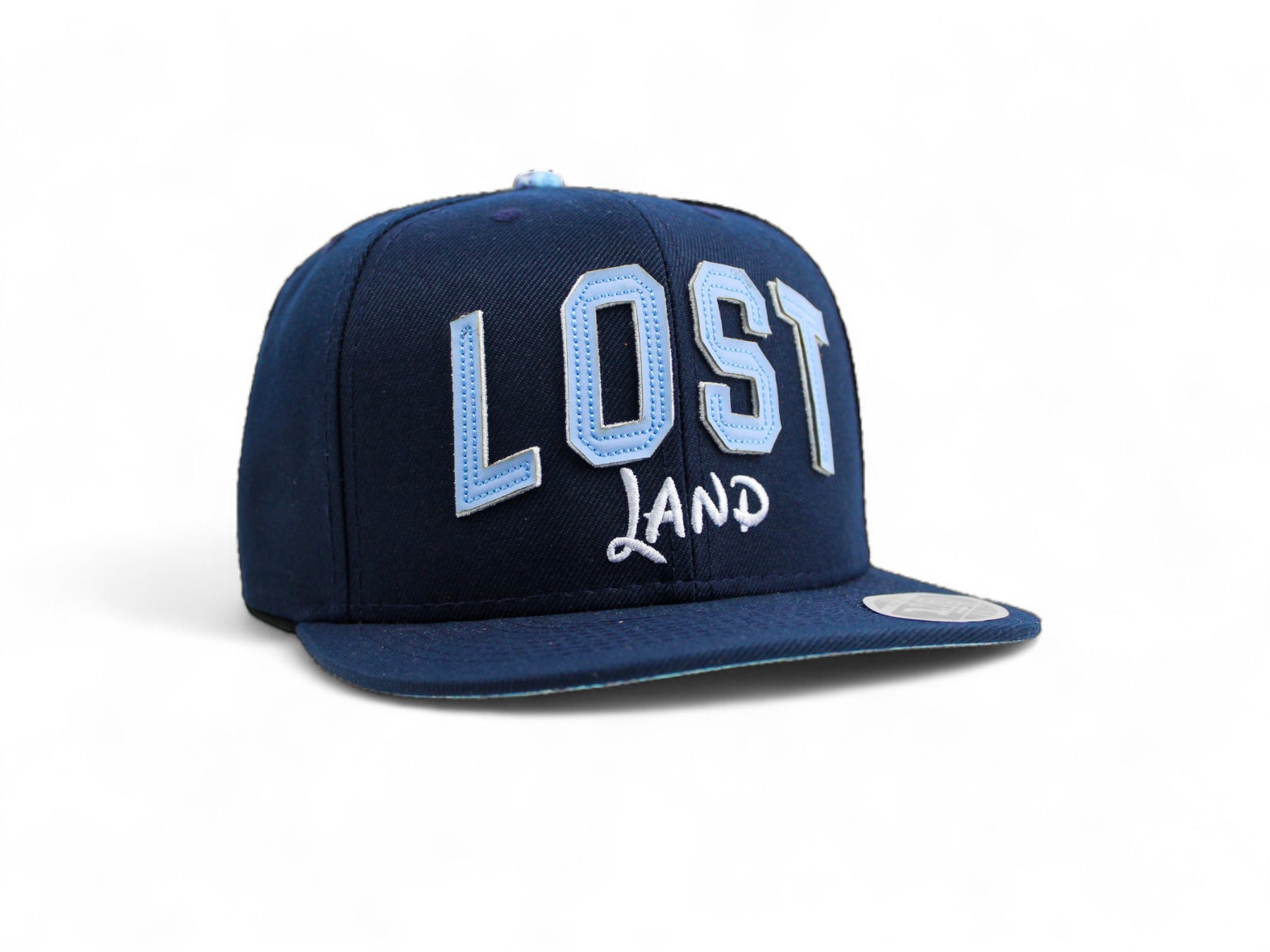Boné Lost Land Aba Reta Fitão Premium