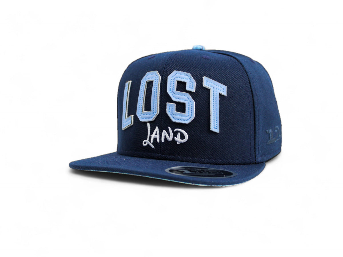 Boné Lost Land Aba Reta Fitão Premium