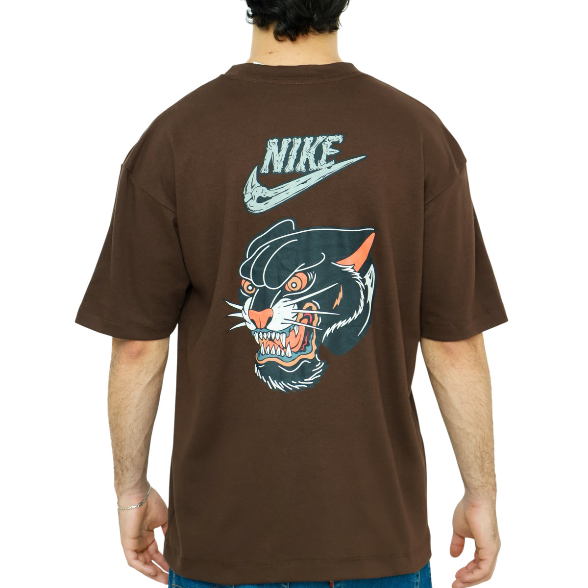 Camiseta Oversized Nike Premium Tigre