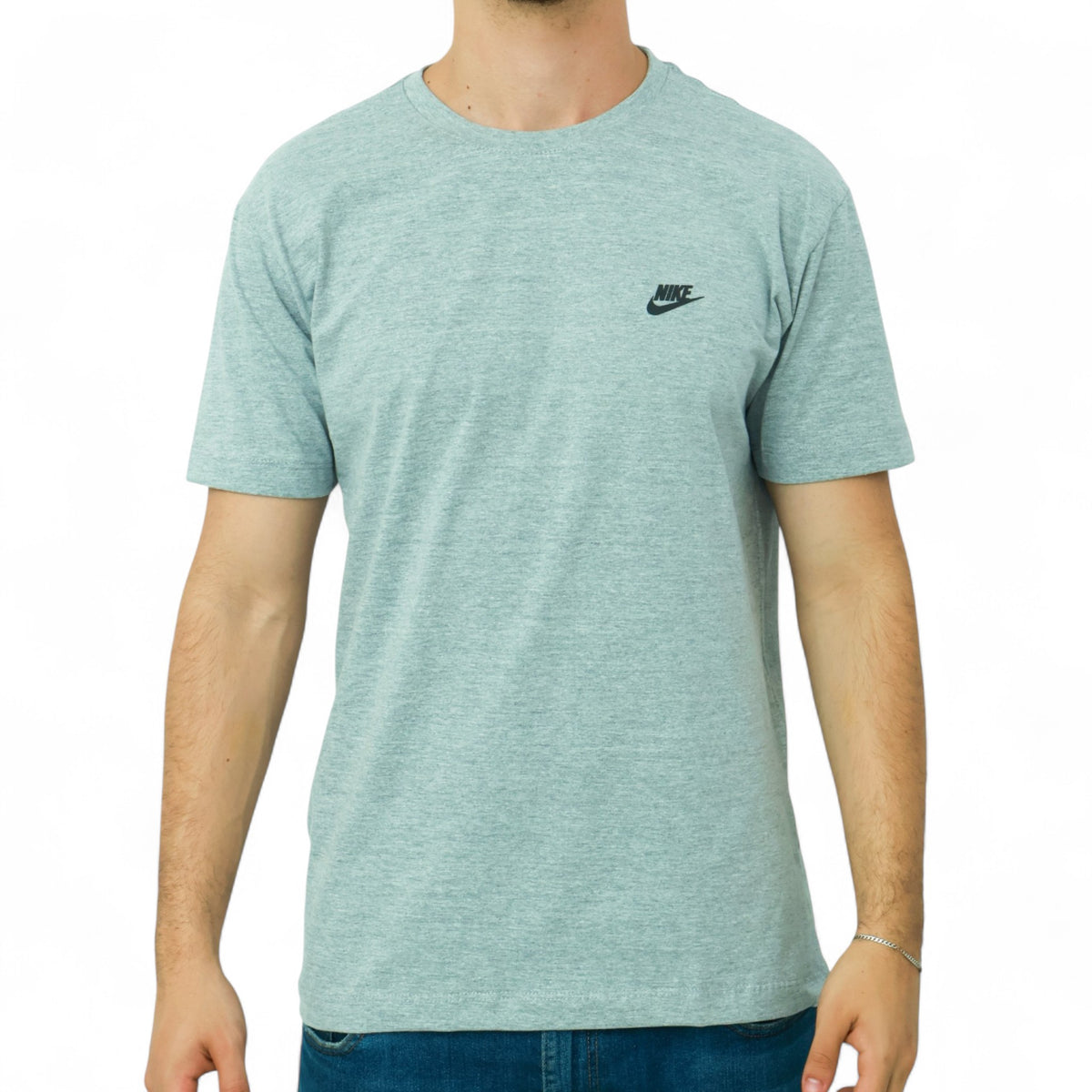 Camiseta Nike Básica Premium