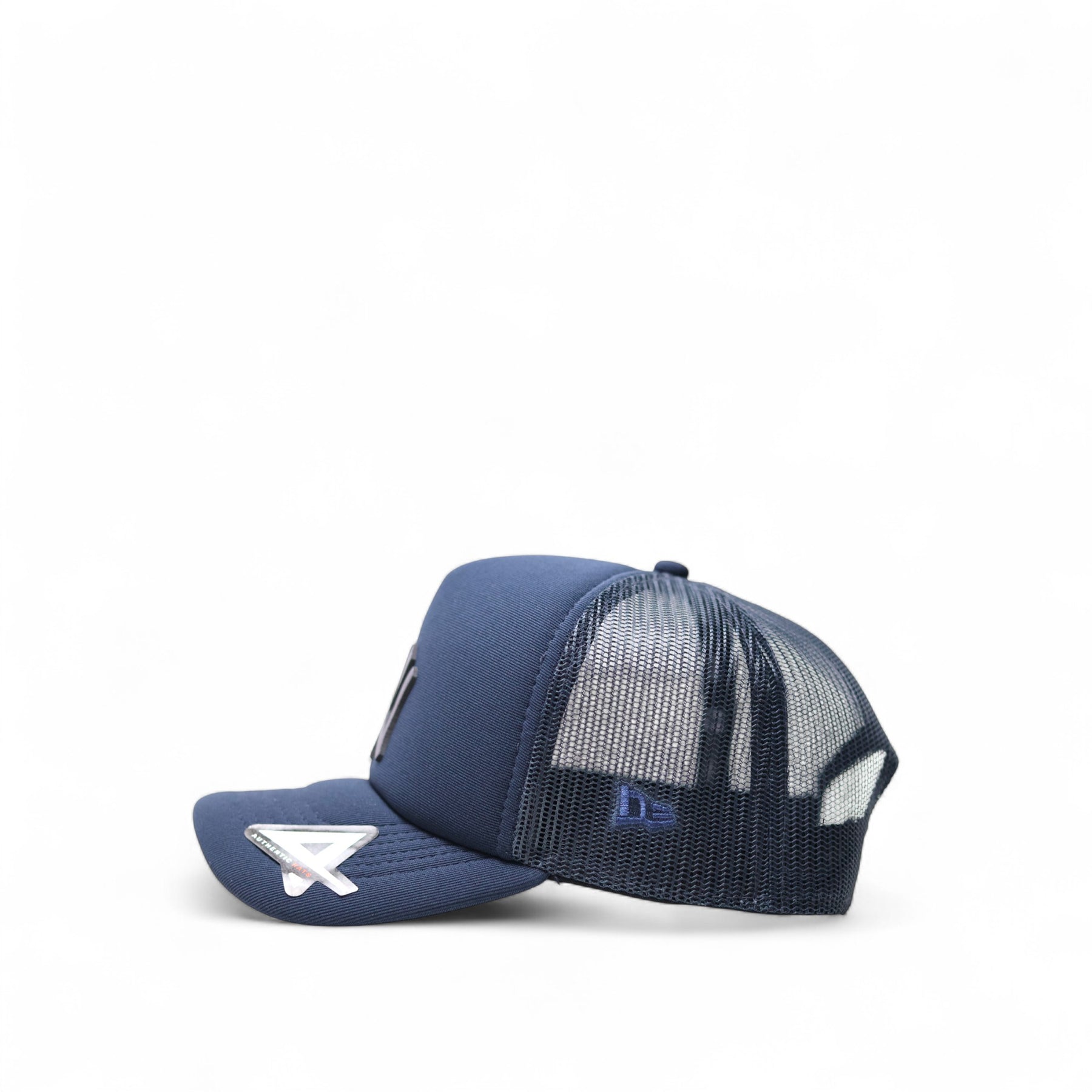 Boné Trucker New Era Azul Marinho Inteiro