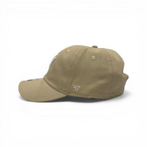 Boné New Era Dad Hat Bege e Branco