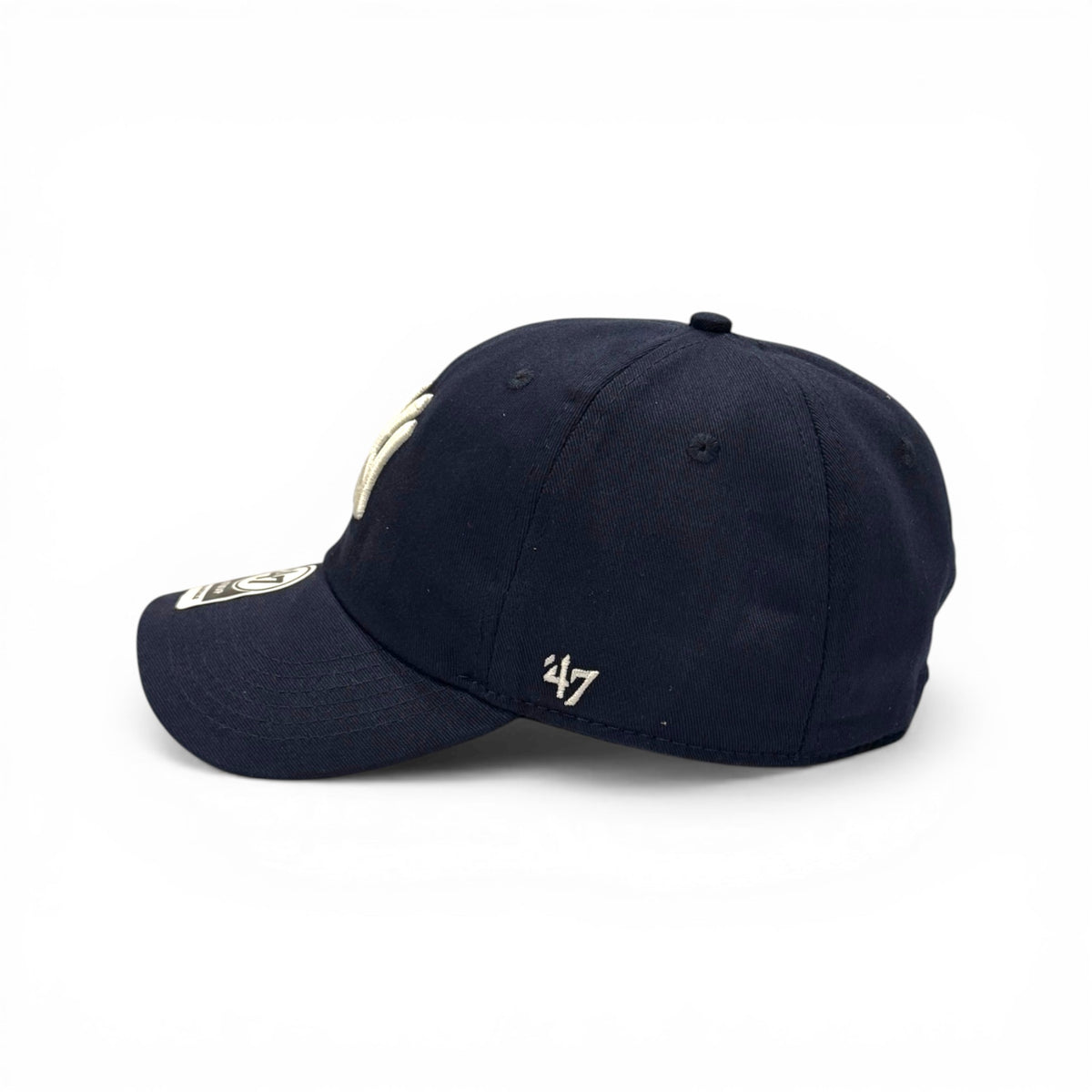 Boné New Era Dad Hat Azul Marinho e Branco
