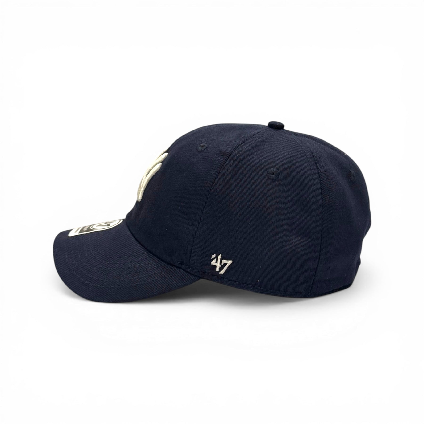 Boné New Era Dad Hat Azul Marinho e Branco