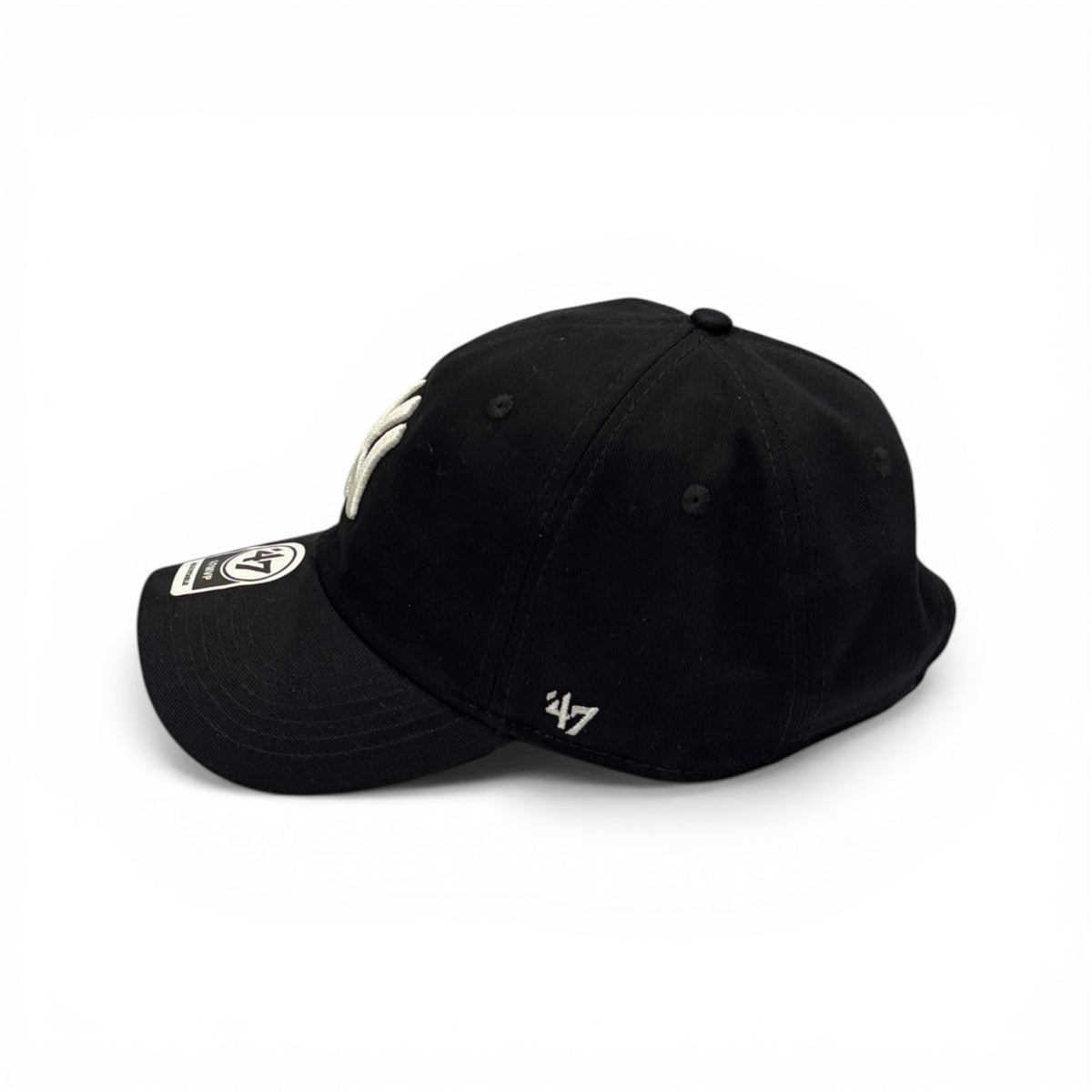 Boné New Era Dad Hat Preto e Branco