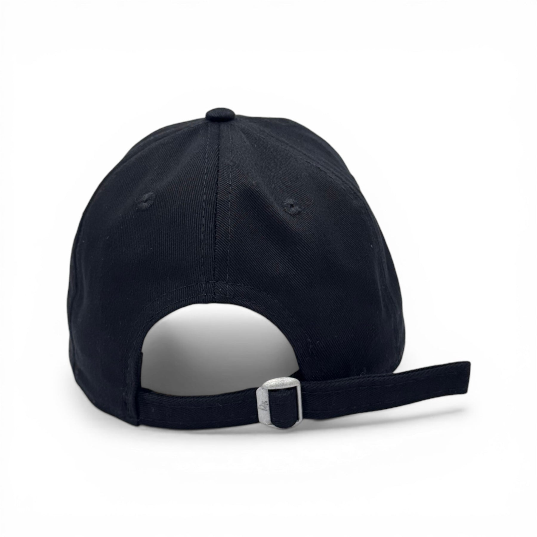 Boné New Era Dad Hat Preto e Branco