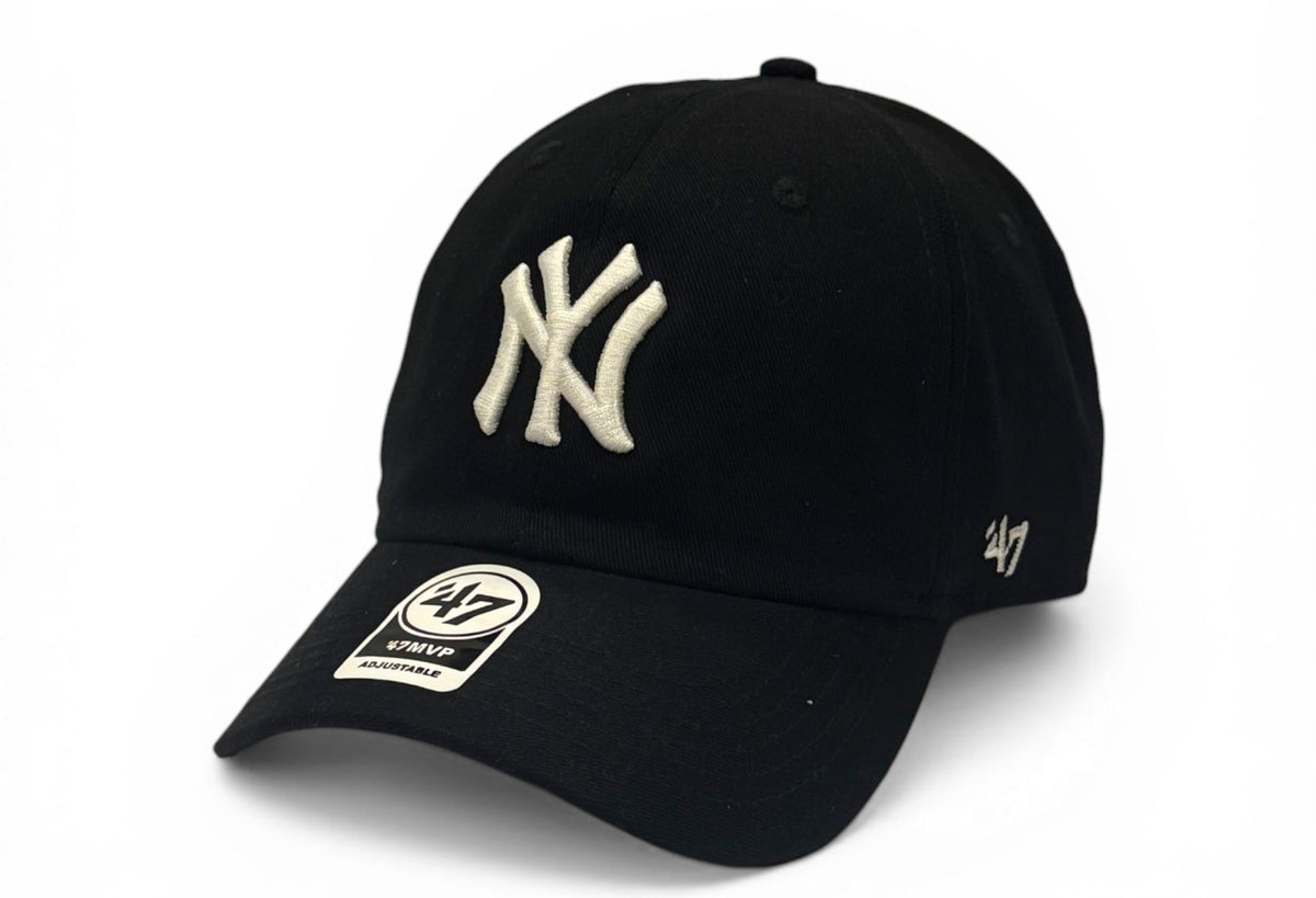 Boné New Era Dad Hat Preto e Branco