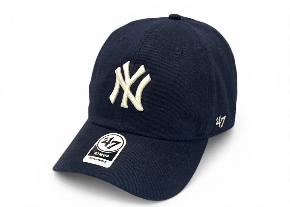 Boné New Era Dad Hat Azul Marinho e Branco