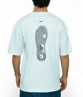 Camiseta Oversized Nike Premium Tenis Off
