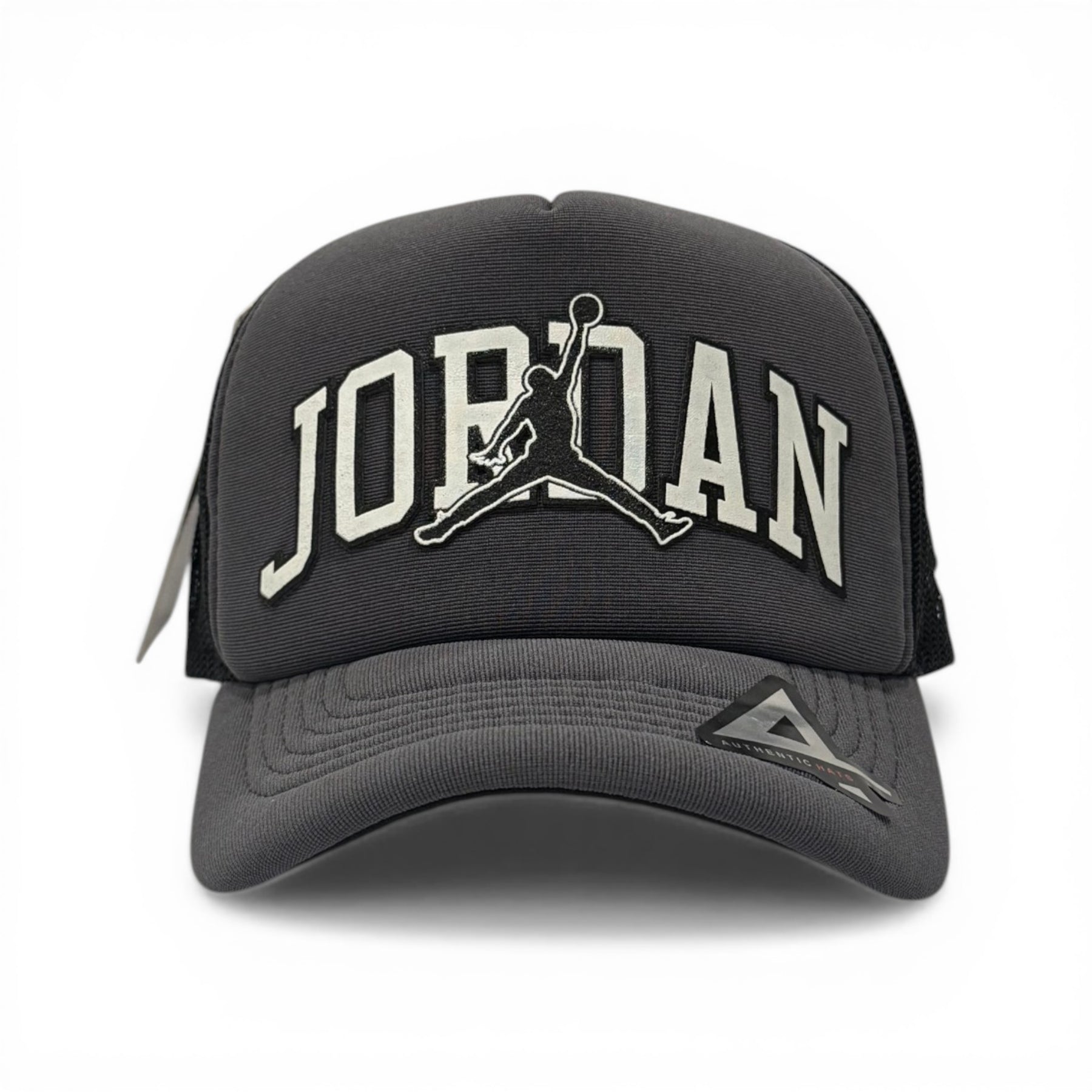 Boné Trucker Jordan Cinza
