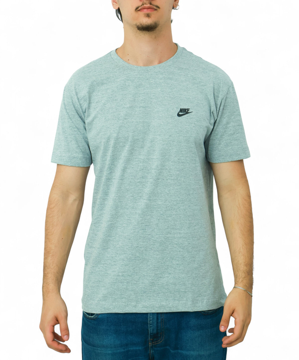 Camiseta Nike Básica Premium