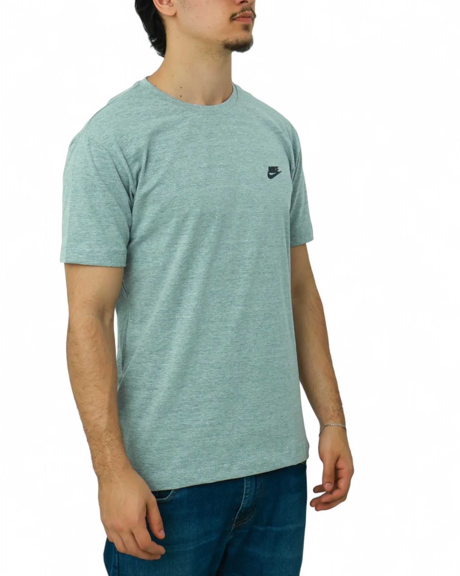 Camiseta Nike Básica Premium