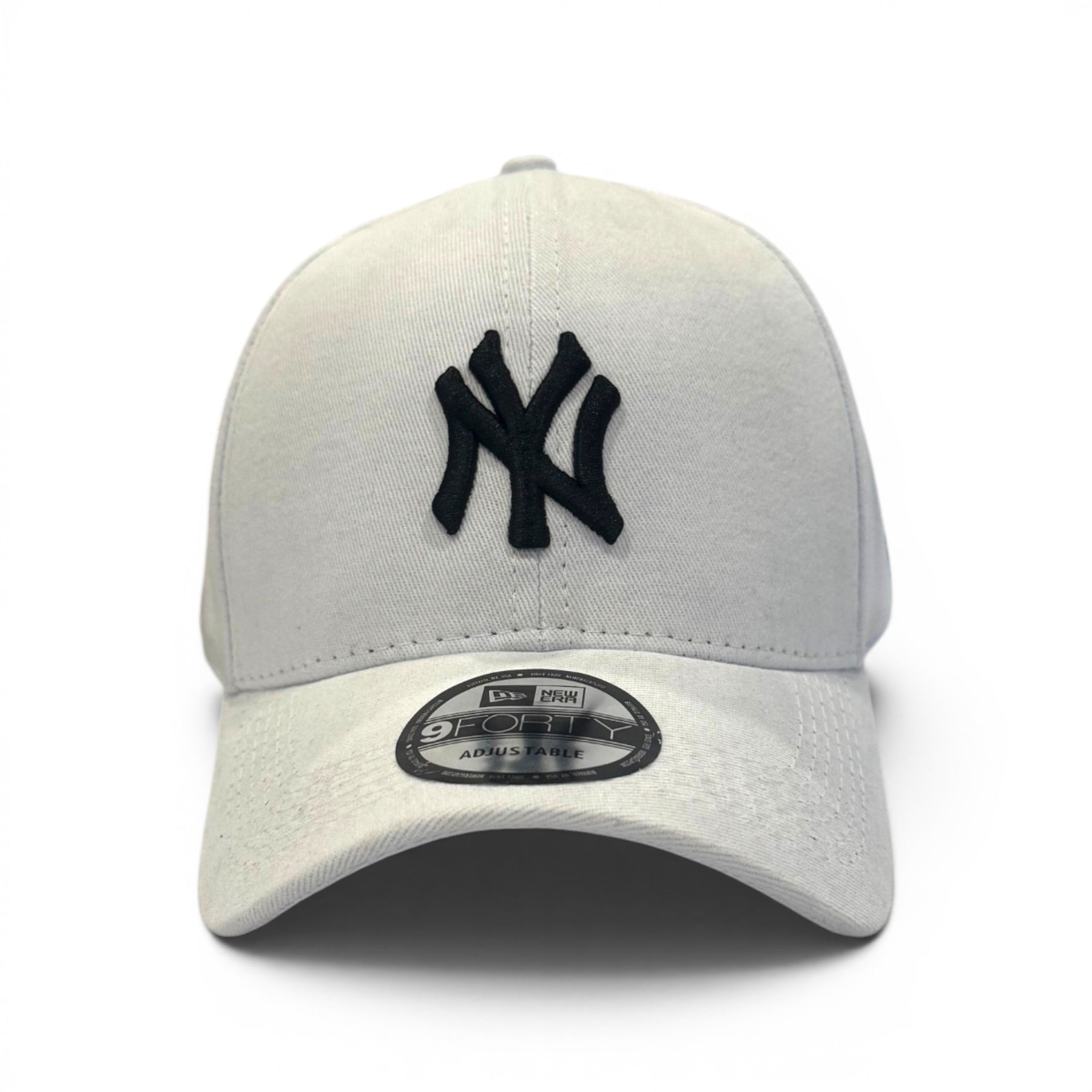 Boné New Era Yankees Strapback Branco e Preto