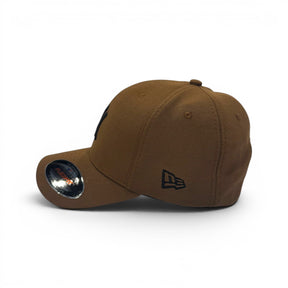 Boné New Era Flex Marrom e Preto