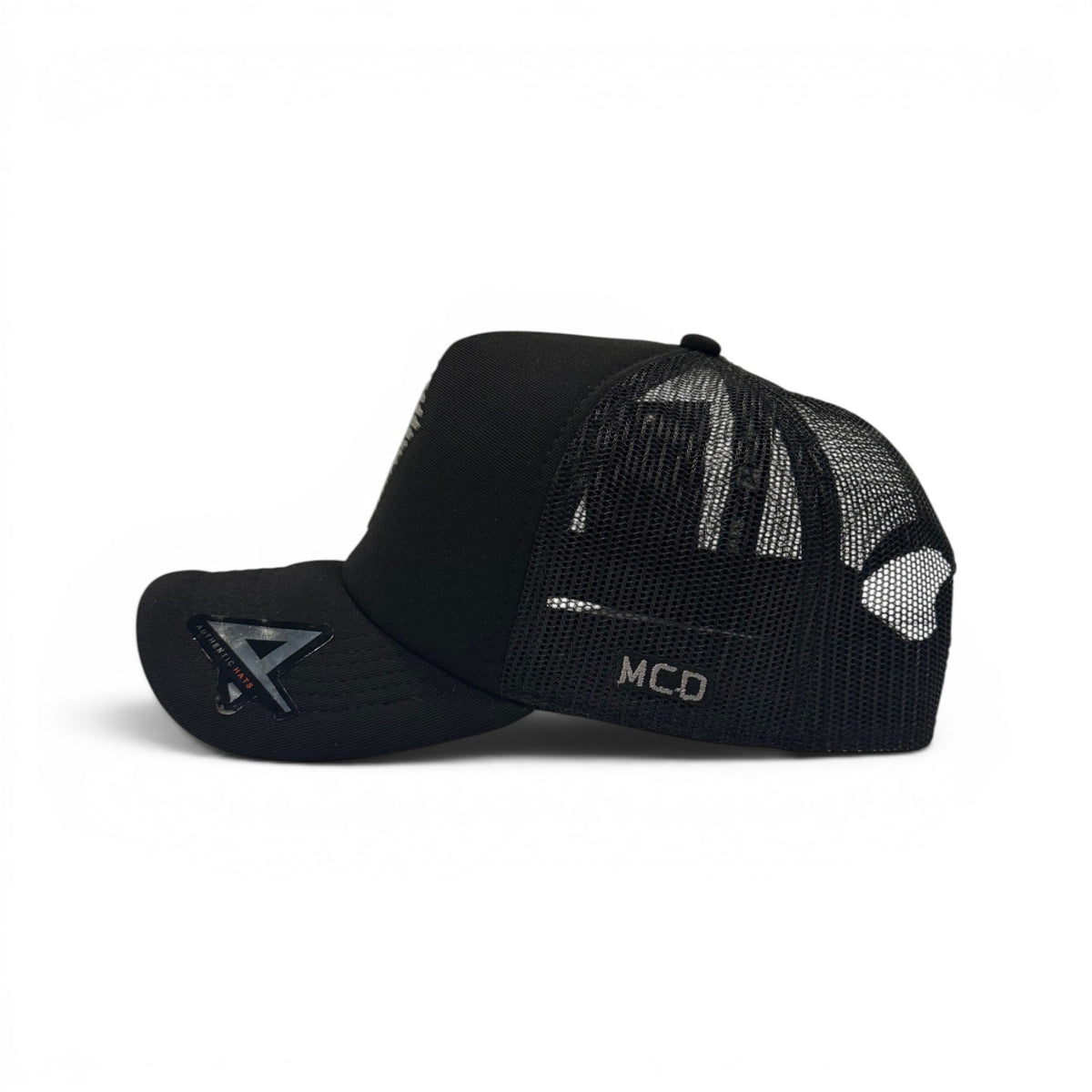 Boné Trucker MCD