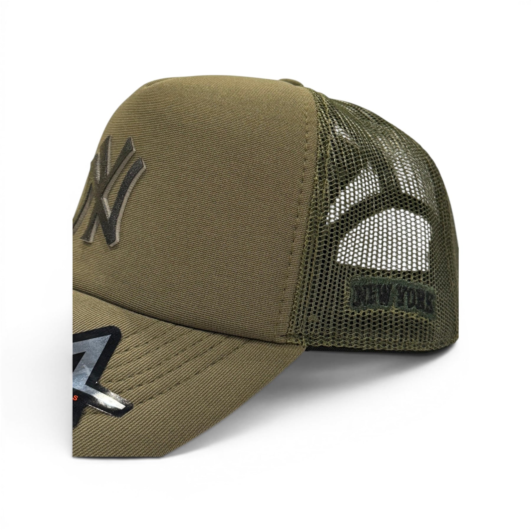 Boné Trucker New Era Verde