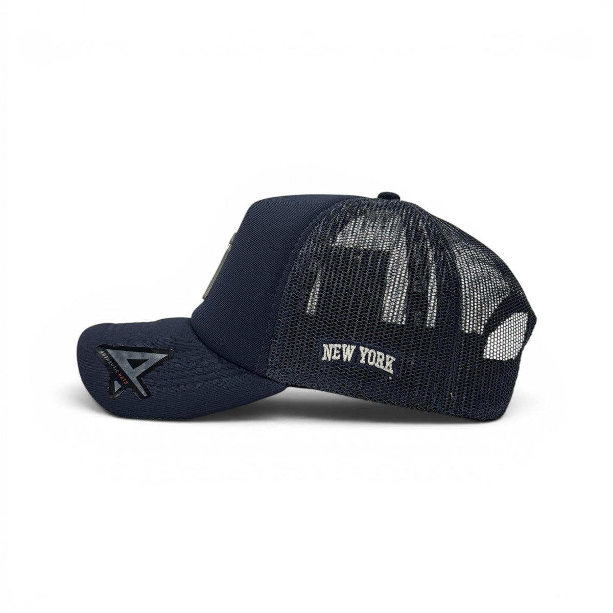 Boné Trucker New Era Azul marinho e Branco