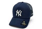 Boné Trucker New Era Azul marinho e Branco