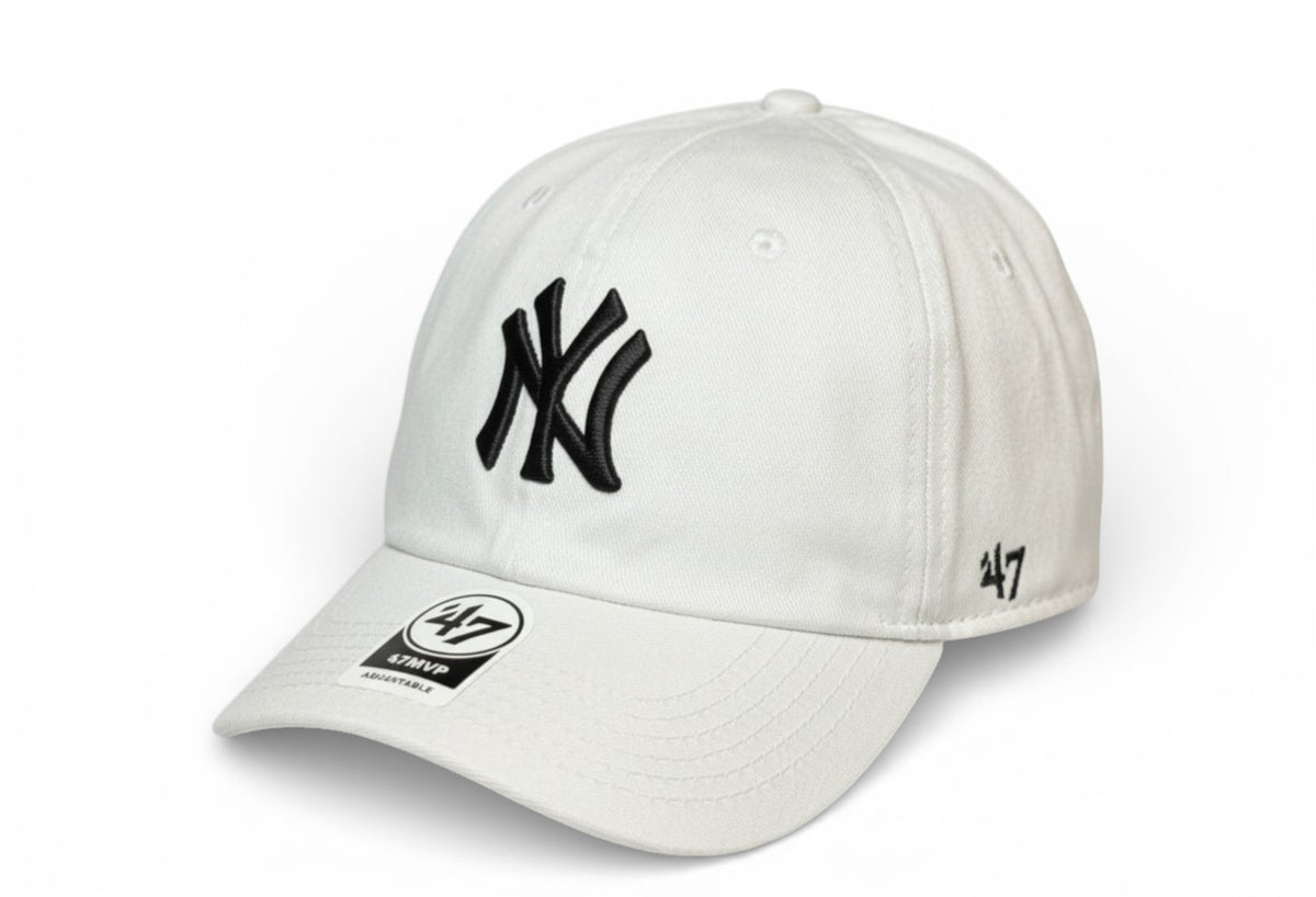 Boné New Era Dad Hat Branco e Preto