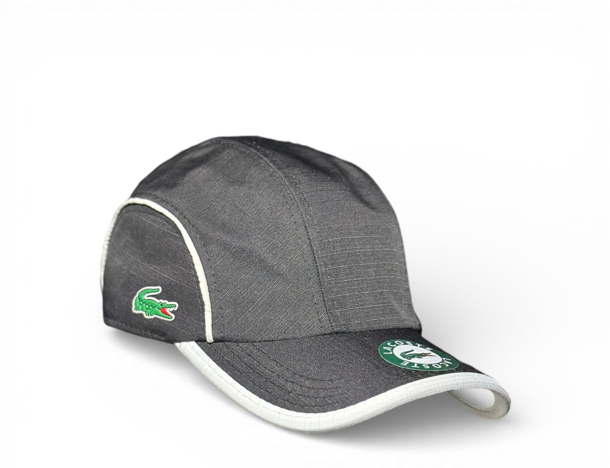 Boné Lacoste Esportivo Leve Preto Fita Branca