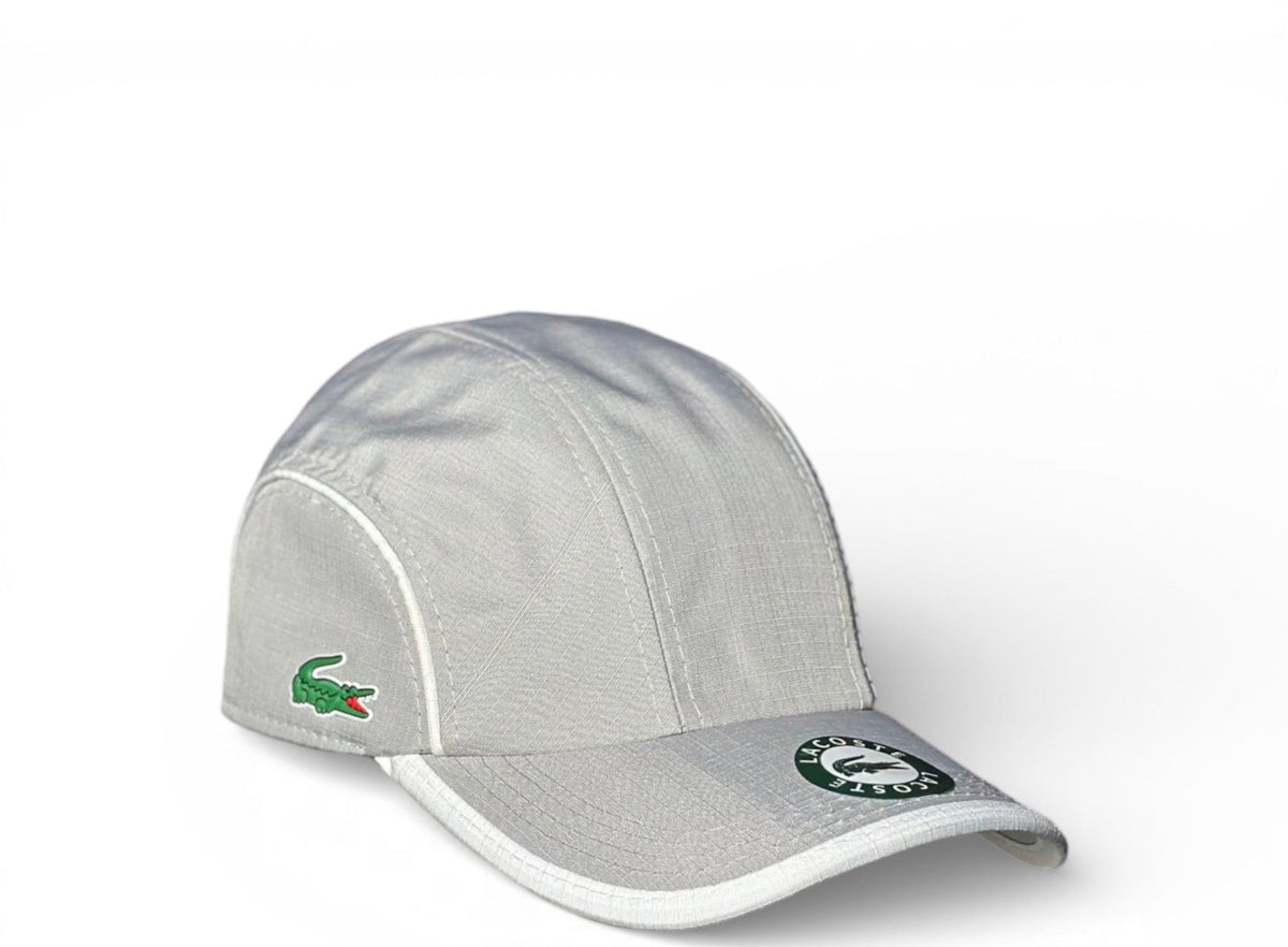 Boné Lacoste Esportivo Leve Cinza Linha Branco