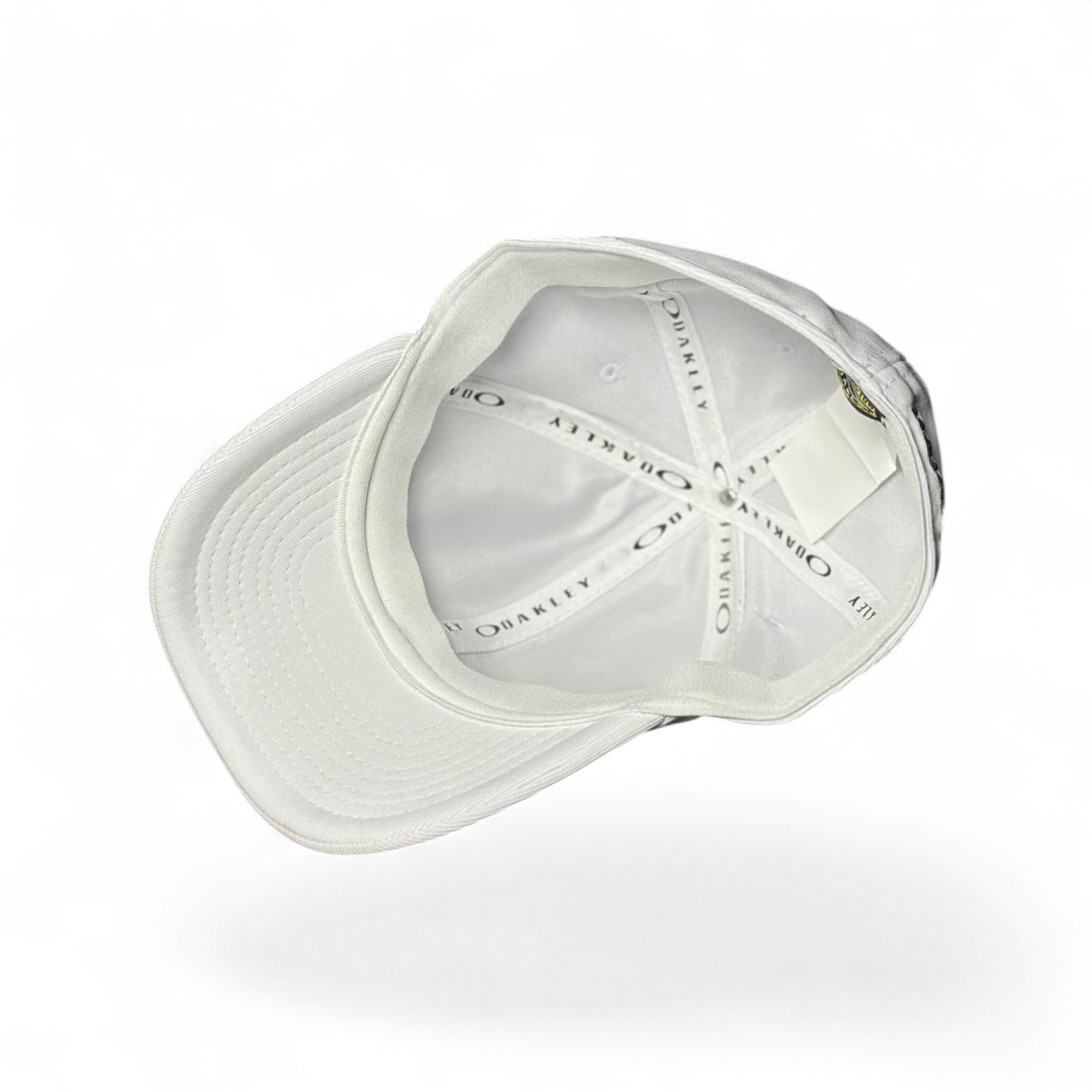 Boné Flex Oakley Tican Branco e Preto