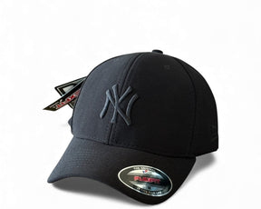 Boné Flex SnapBack New Era Preto e Preto