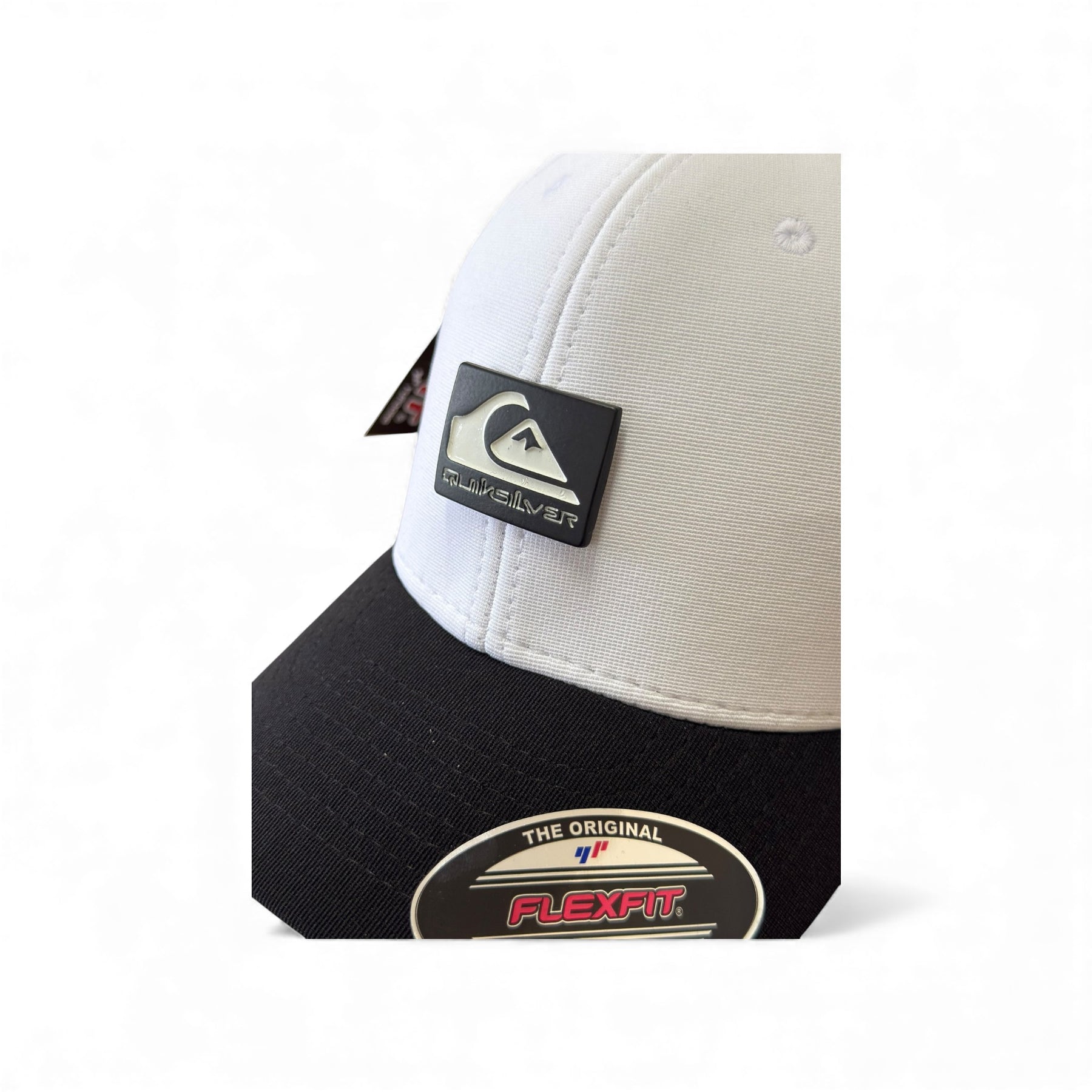 Boné Flex QuikSilver Branco e Preto