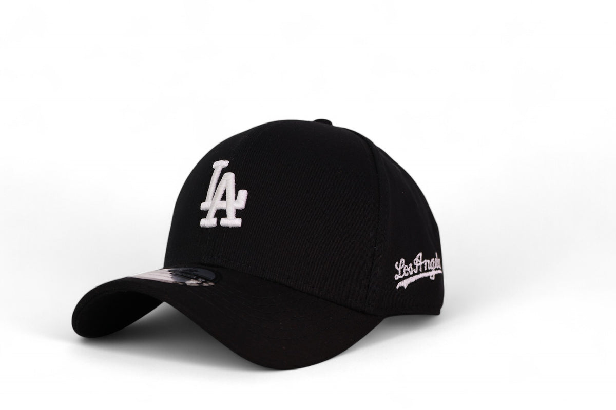 Boné LA Yankees Strapback Preto e Branco