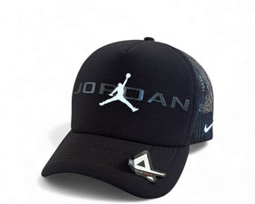 Boné Trucker Jordan Preto