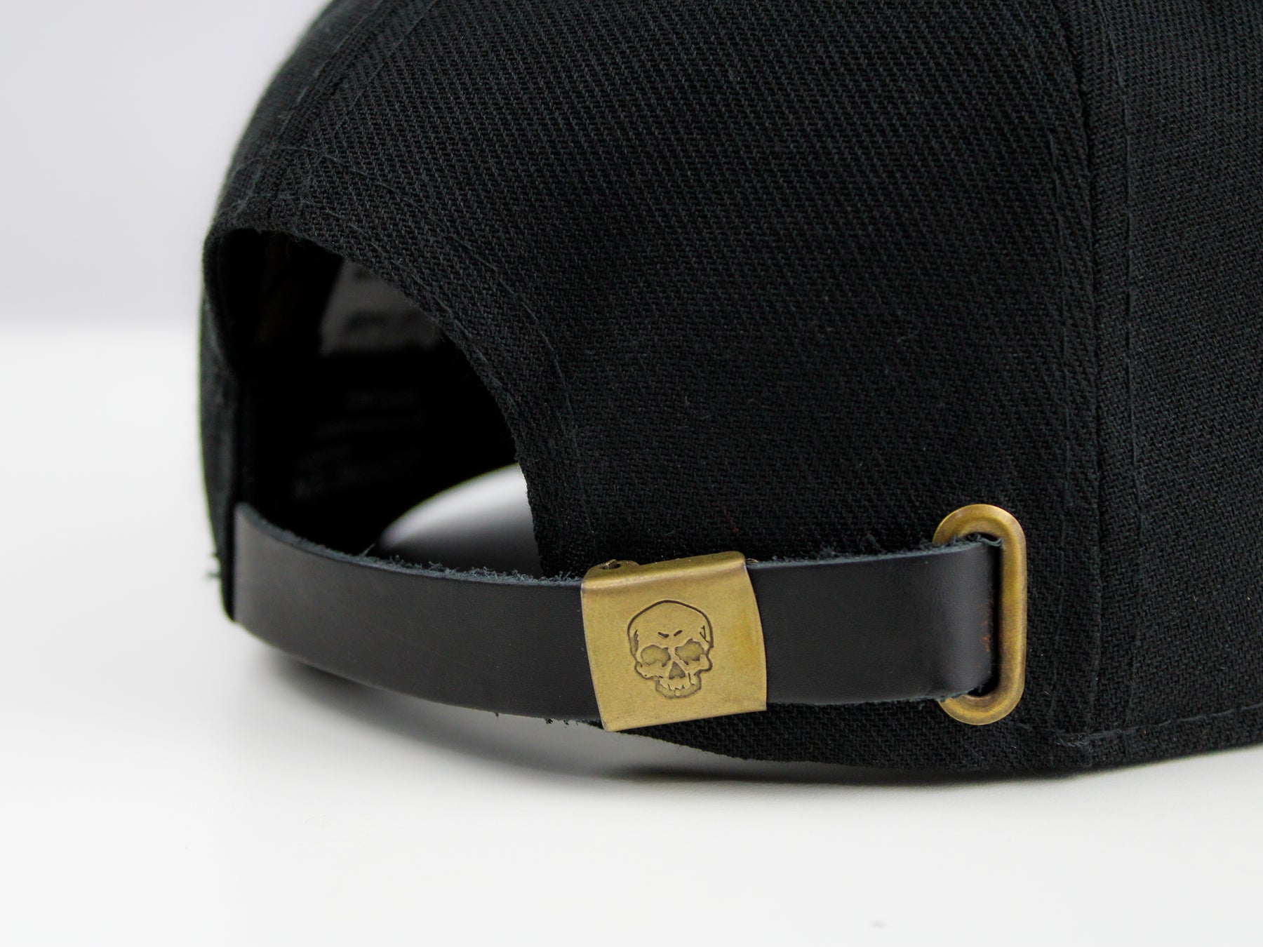 Boné MCD Aba Reta Strapback Golden Core