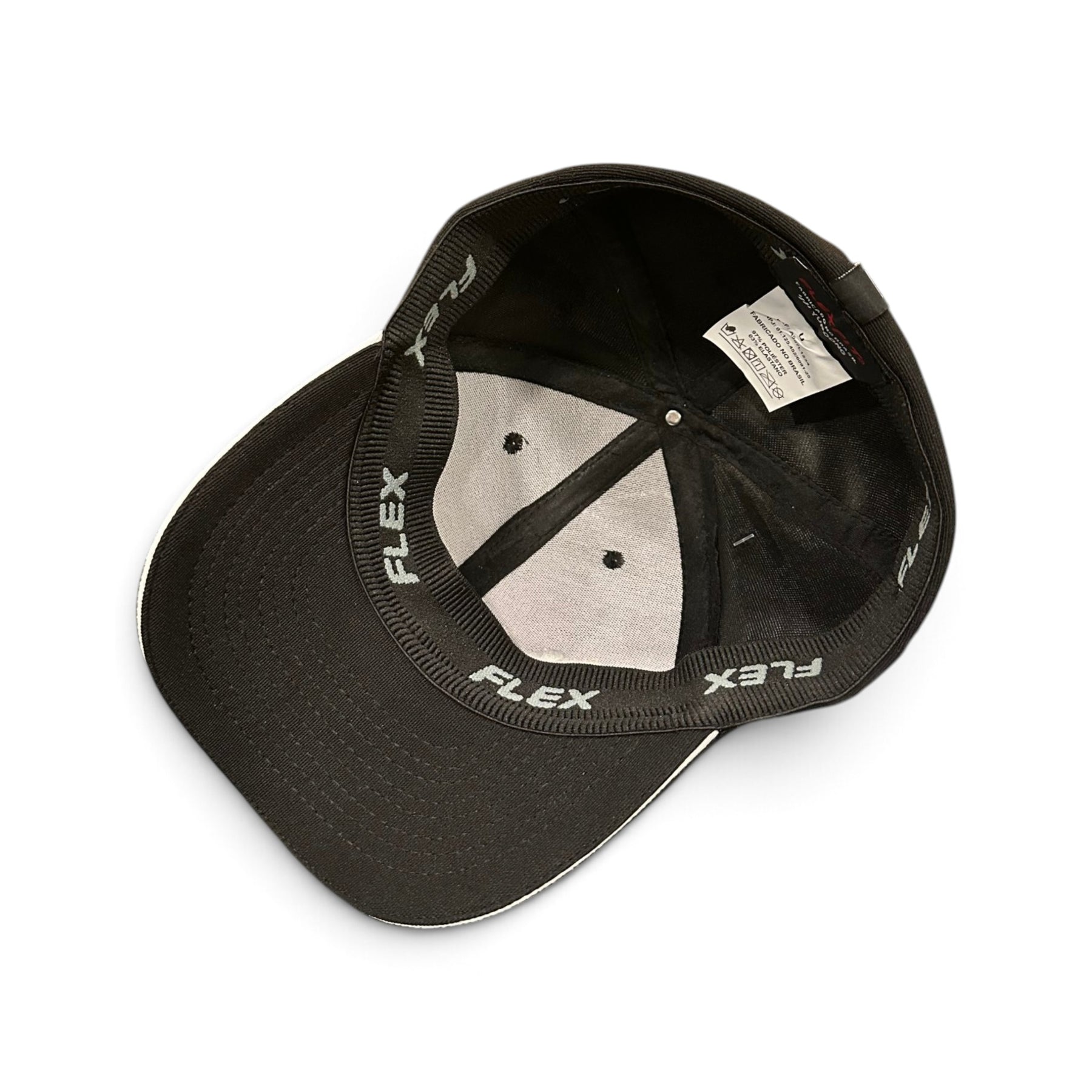 Boné Quiksilver FlexFit 3 Ondas Preto
