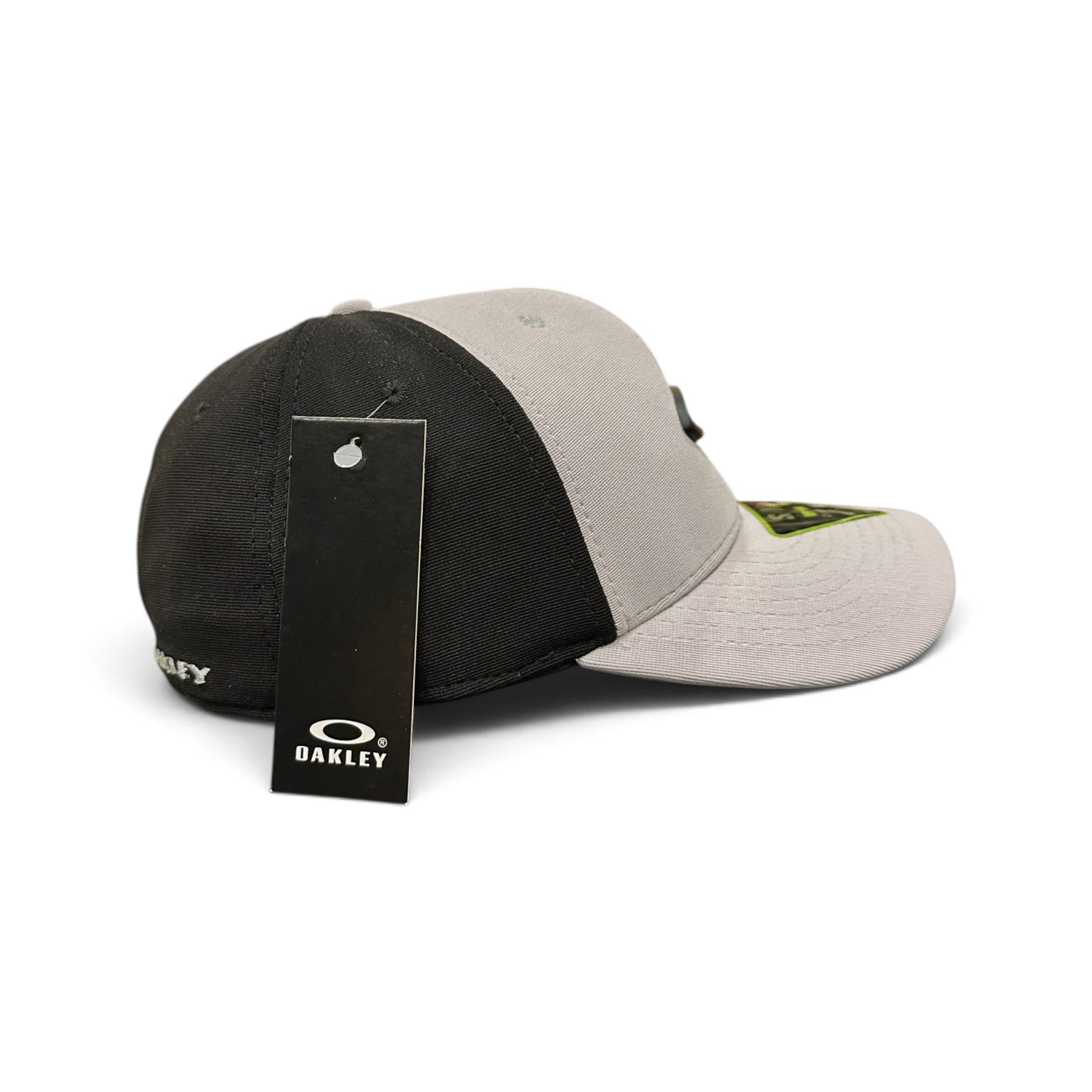 Boné Flex Oakley Tican Cinza e Preto