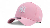 Boné New Era Yankees Strapback Rosa