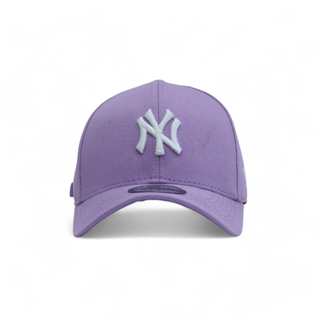 Boné New Era Yankees Strapback Lilás