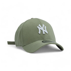 Boné New Era Yankees Strapback Verde Oliva