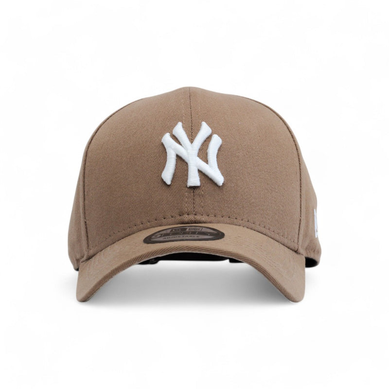 Kit Boné New Era Caqui + Camiseta Básica
