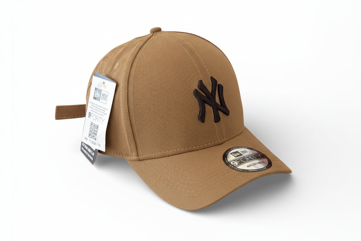 Boné New Era Yankees Strapback Caqui e Preto