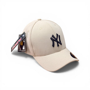 Boné New Era Flex Bege e Preto