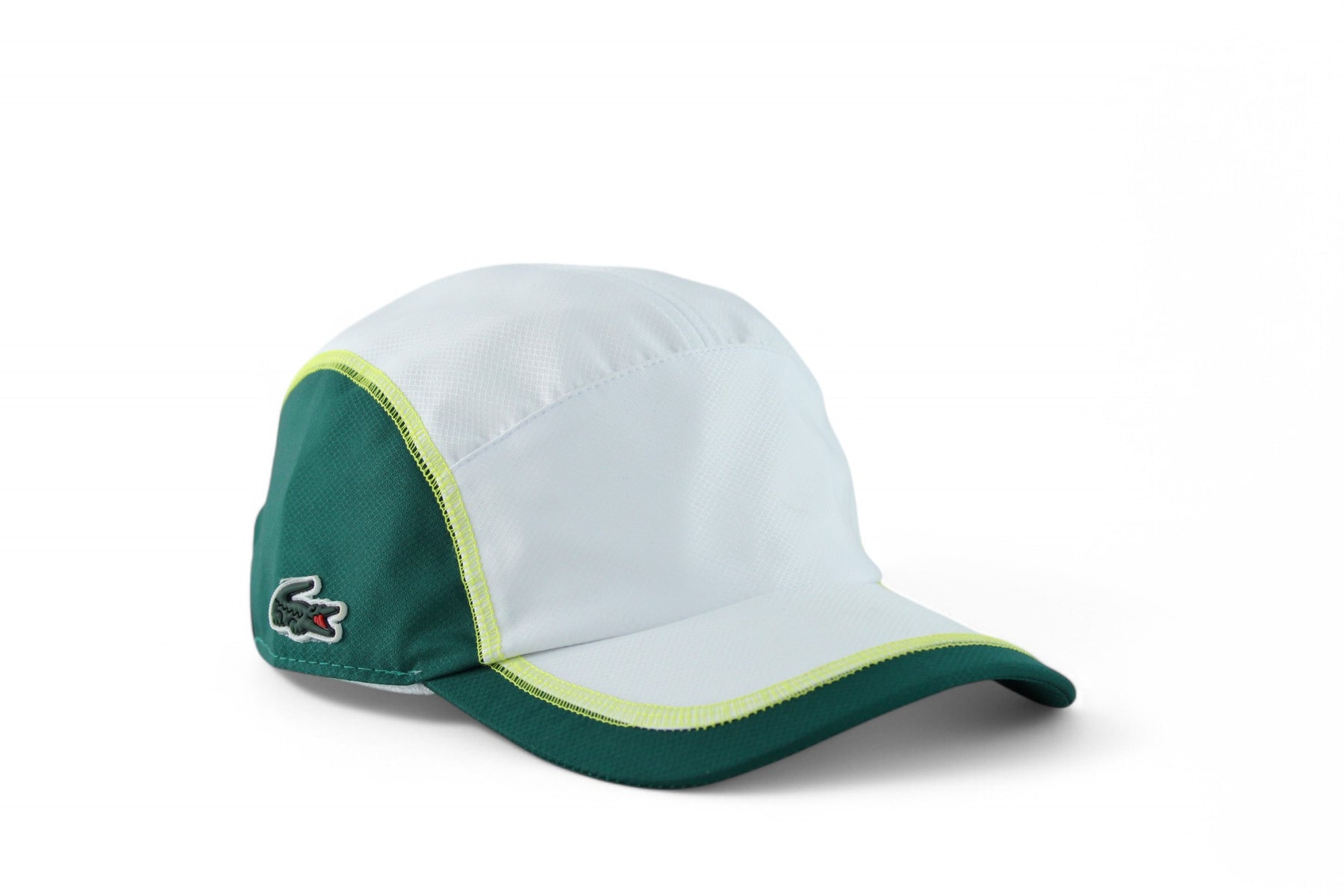 Boné Lacoste Esportivo Leve em Tecido Tafetá com Padrão Diamante Branco e Verde