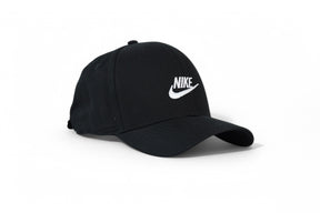 Boné Nike Bordado Preto e Branco