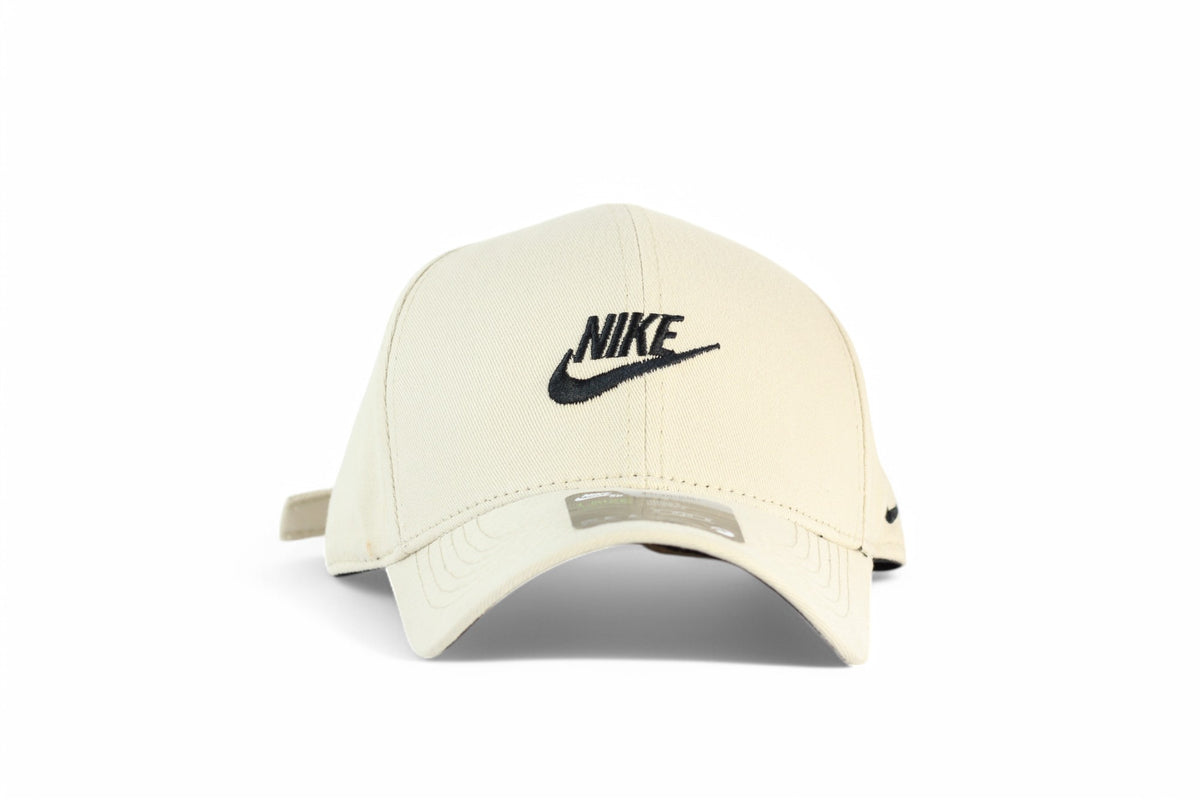 Boné Nike Bordado Bege claro