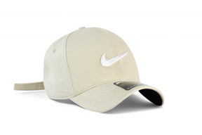 Boné Logo Nike Bordado Bege Claro