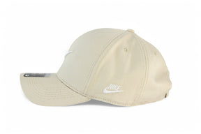 Boné Logo Nike Bordado Bege Claro