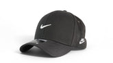 Boné Nike Club  Strapback Chumbo e Branco