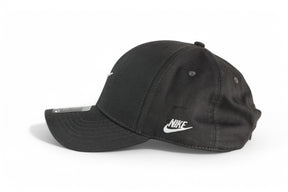 Boné Nike Club  Strapback Chumbo e Branco